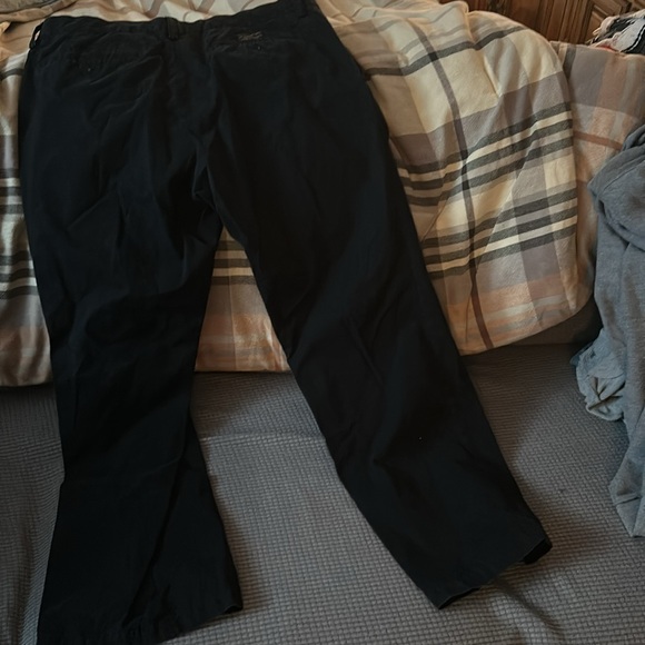 Banana Republic black men’s chinos.  Size 34/30 - Picture 4 of 5